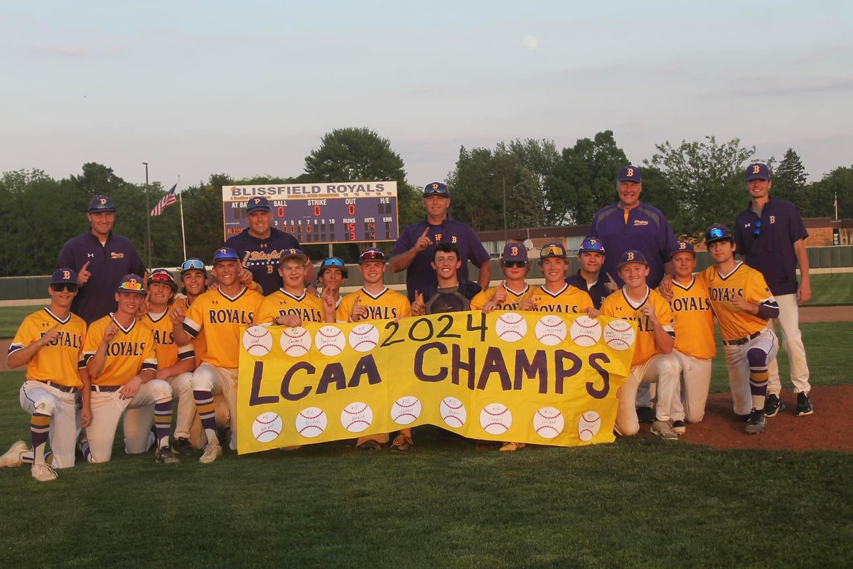 League Champs X42. Still just as sweet! @965TheCave @lenaweesports