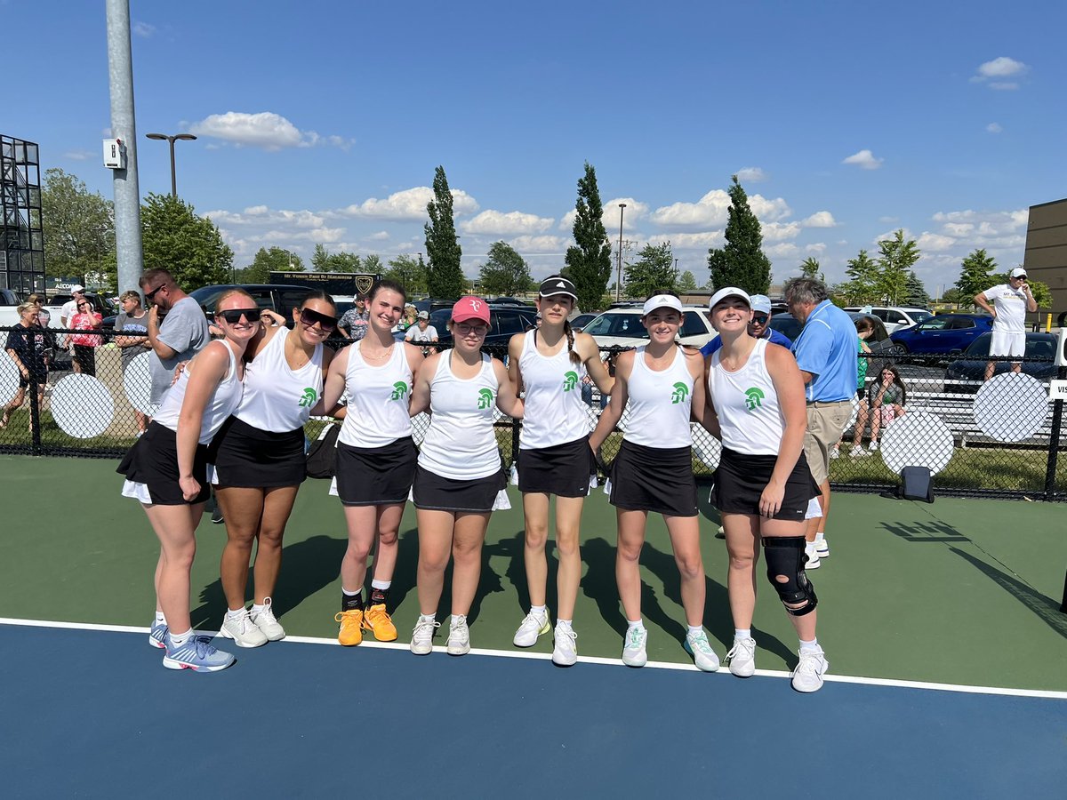 Trojans fall to Fishers in Regional.  A great deal to be proud of this season!  We accomplished many things! 🟢⚪️🎾