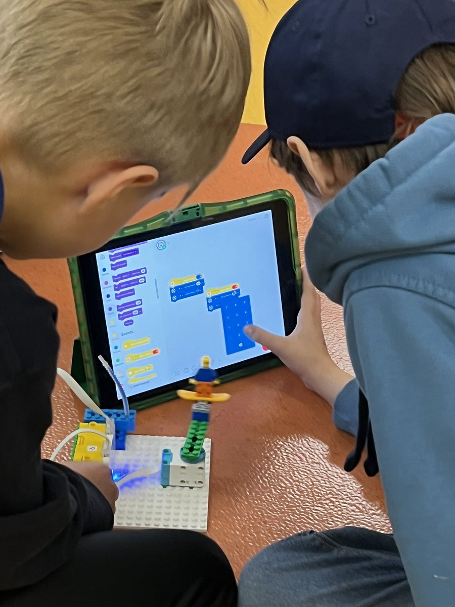 BPSHawks2 tweet media