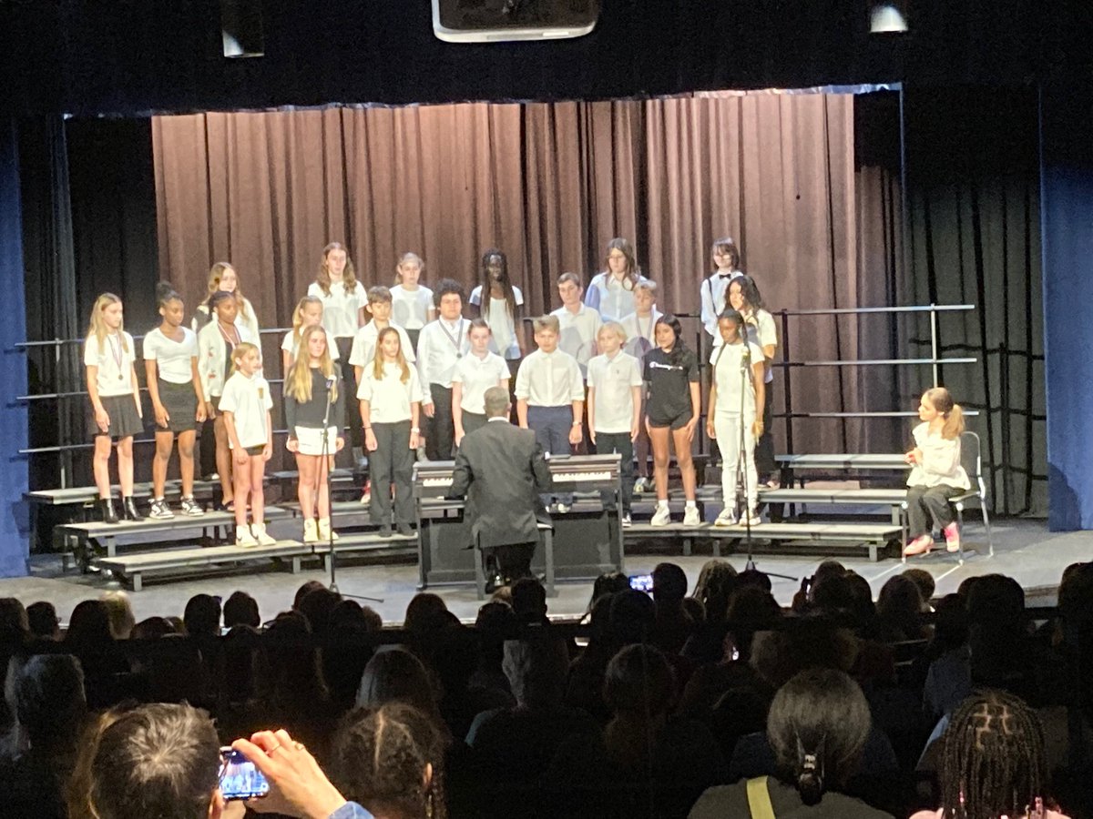 WOWZA! What a great evening <a href="/CulbrethCougars/">Culbreth Middle School</a>!
Mr. Jones and our choir program brought down the house with a wide range of vocal selections that had the audience singing along! So proud of the students and we celebrate their work! Well done Mr. Jones!
This is Us, this is Culbreth.