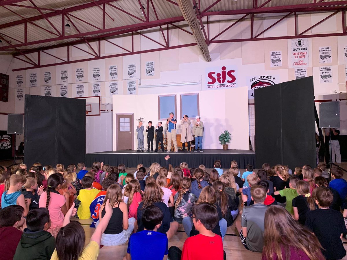 It was dress rehearsal day at @SJSCoaldale and all the students came to the gym to watch the run through of the upcoming play from SJS Fine Arts, “Nursery Crimes”. The show starts tomorrow and runs May 22 & 23 at 7:00! Tickets available at the door! #NurseryCrimes #FineArts #hs4