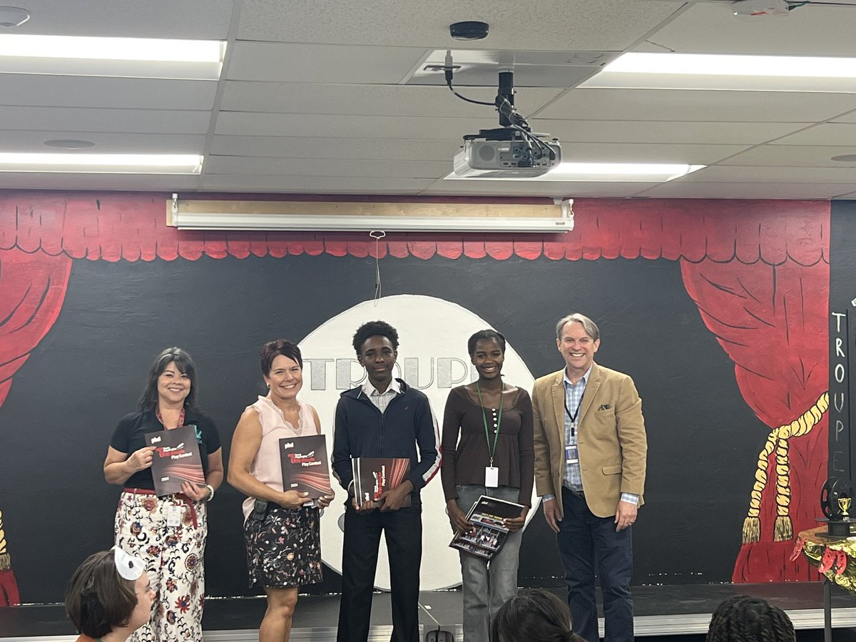 Dawn Hartman (@ap_hartman) on Twitter photo Two of <a href="/WoodlandsMS_PBC/">Woodlands Middle Sch</a> drama students' won a playwright contest with <a href="/PBDramaworks/">PalmBeachDramaworks</a> . Today they were presented with their scripts in print! <a href="/DSOA_Official/">Official A.W. Dreyfoos School of the Arts</a> and <a href="/DrGarciaHS/">Dr. Joaquín García High School</a> we are sending you some talent! Bravo! @SDPBCJenKuras <a href="/pbcsd/">The School District of Palm Beach County</a> <a href="/kgwhetsell/">KW</a> <a href="/RachelCapitano/">Rachel Capitano</a> <a href="/jennsandersusa/">Dr. Jennifer Sanders</a> Two of <a href="/WoodlandsMS_PBC/">Woodlands Middle Sch</a> drama students' won a playwright contest with <a href="/PBDramaworks/">PalmBeachDramaworks</a> . Today they were presented with their scripts in print! <a href="/DSOA_Official/">Official A.W. Dreyfoos School of the Arts</a> and <a href="/DrGarciaHS/">Dr. Joaquín García High School</a> we are sending you some talent! Bravo! @SDPBCJenKuras <a href="/pbcsd/">The School District of Palm Beach County</a> <a href="/kgwhetsell/">KW</a> <a href="/RachelCapitano/">Rachel Capitano</a> <a href="/jennsandersusa/">Dr. Jennifer Sanders</a>