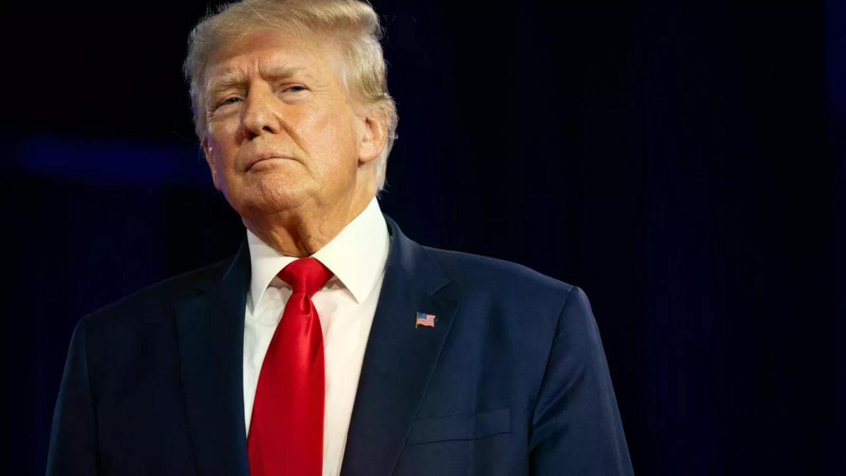 Donald Trump sees thousands of Kentucky Republicans vote against him newsweek.com/donald-trump-k…