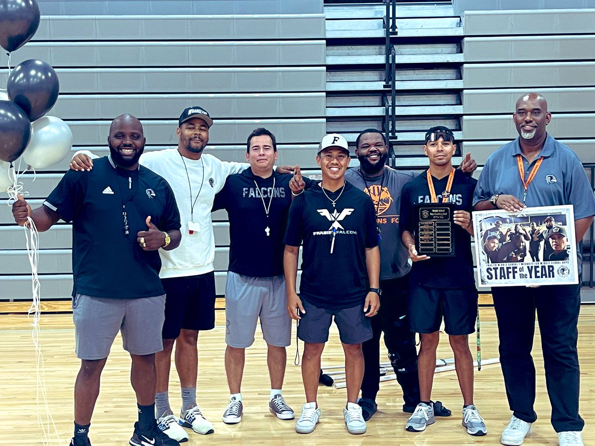 Coacht13's tweet image. I am blessed ✝️ to be given this platform to help others &amp;amp; spread love in this area of mesquite.I learn just as much from these guys as much as they learn from me.I’m grateful 🙏 to be part of this group.2023/24 MS Boys Coaching staff of the year @mesquiteisdtx #WestSideBestSide