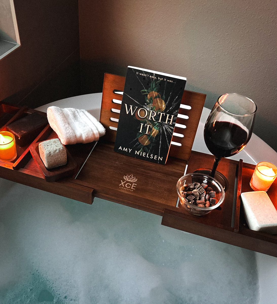 This week (and it’s only Tue) has been years in the making. We’ve moved into our dream home and my YA debut launched. I’m finally catching my breath and thank you to everyone! I’ll be prime for some in person chats with my #WriterCommunity next week to see how I can support YOU!