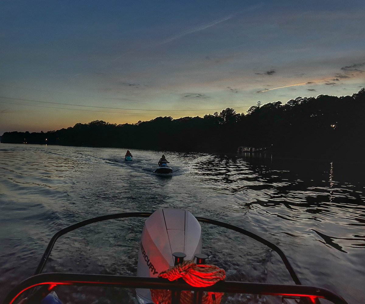 *LOST JET SKIERS* While clearing from the earlier drowning incident & headed home, we responded to 2 lost jet skis. We escorted them back to the Neck Road boat ramp. They were lost, & headed towards Gaston County when found. Very difficult to see them in the dark. #MIL