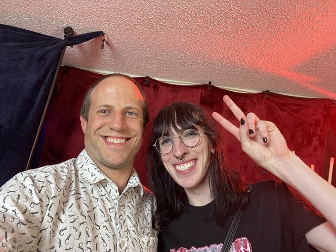 Shot a very nice scene with @gabbygraveyard with the terrific camera help of @JacobStyle_xxx https://t<a class="tags" href="/tag/gabbygraveyard">@gabbygraveyard</a>