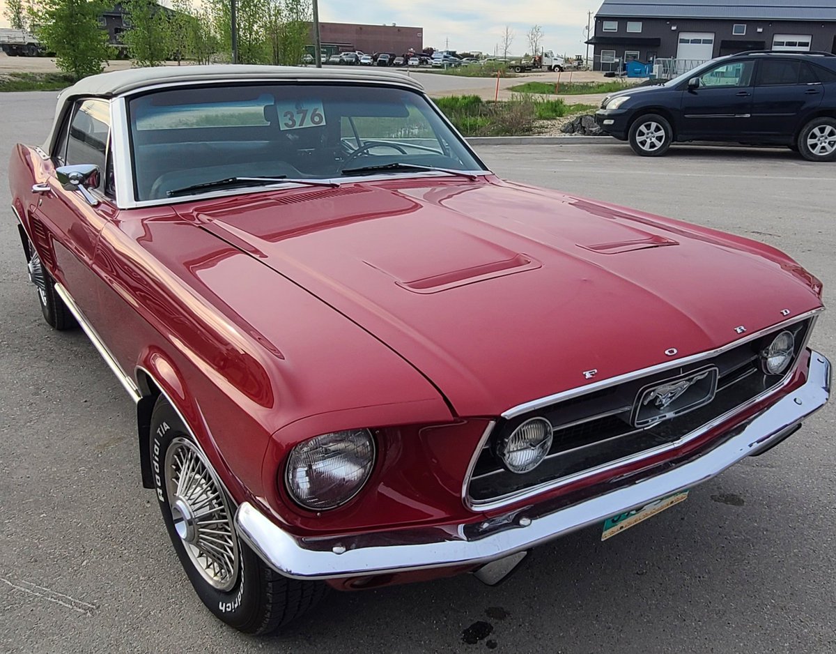 ARVALET's tweet image. this red beauty!