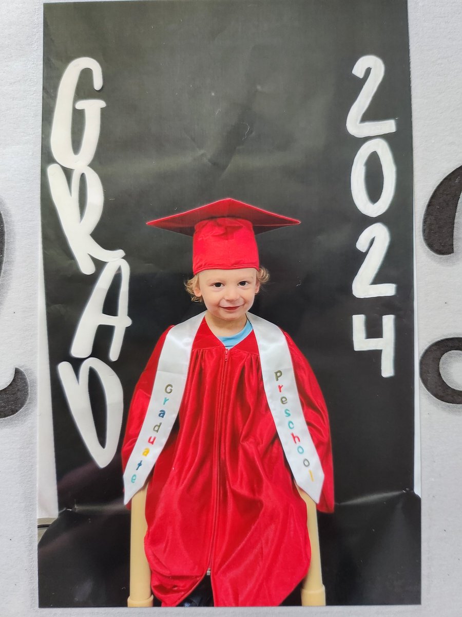 CoachLoy_Paige's tweet photo. Why does my 2 year old look so grown?! Hayes will be moving on from Lawson Early Childhood Center and is headed straight to McKinney High next year. Go Lions! 🦁  #BigKidNow #MHSdaycare #GoldStandard  @CoachLoy_ https://t.co/dWBNUv4DyS