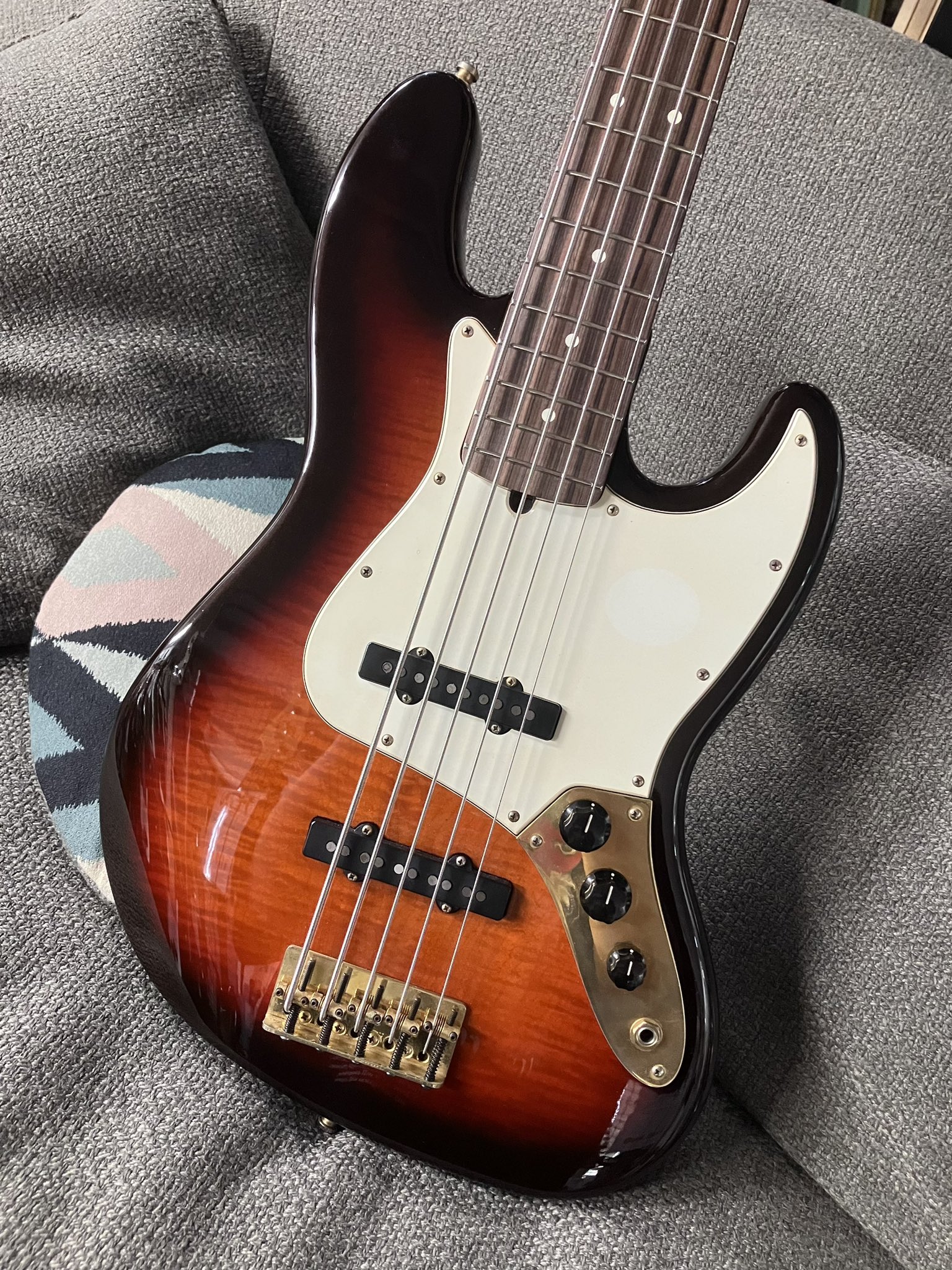 Fender 5連ペグ American Standard JazzBass V エレキベース