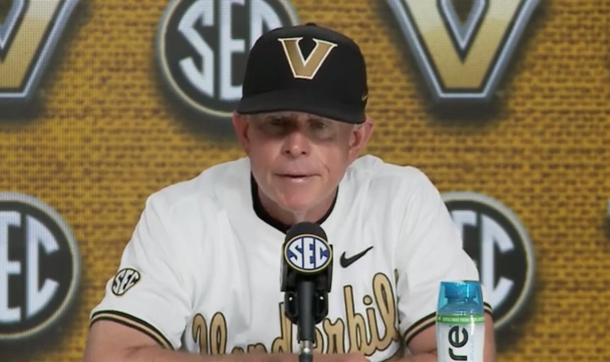 WATCH: Tim Corbin, Calvin Hewett, and Bryce Cunningham following Vandy’s win over Florida. youtu.be/GFA3Ih6WQks?si…