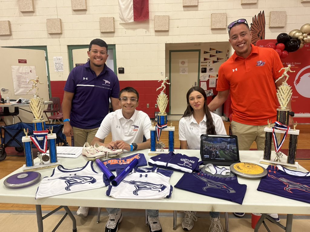 Today was alot of fun meeting with our feeder middle school @DwindAthletics @Eastlake_Middle @EnsorAthletics. They will be representing our programs very soon! Can’t wait!