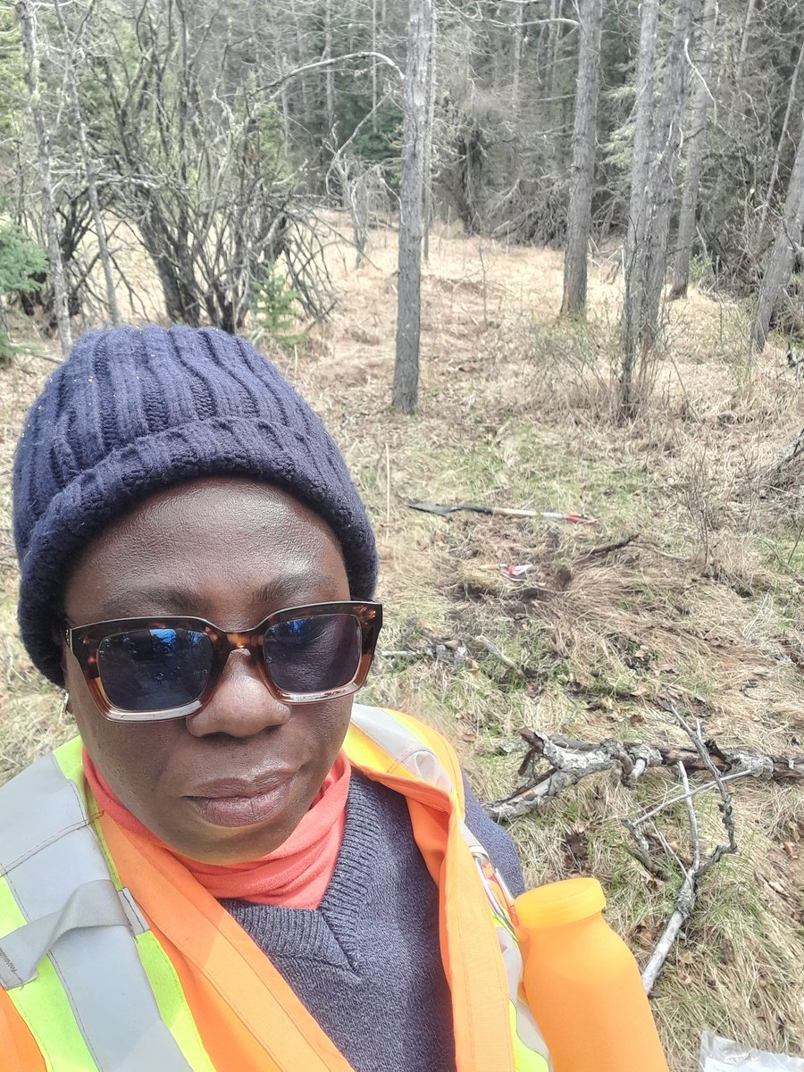 Thank you to QES and Lifeways of Canada. It was a privilege joining archaeologists for a field experience #QEScholars