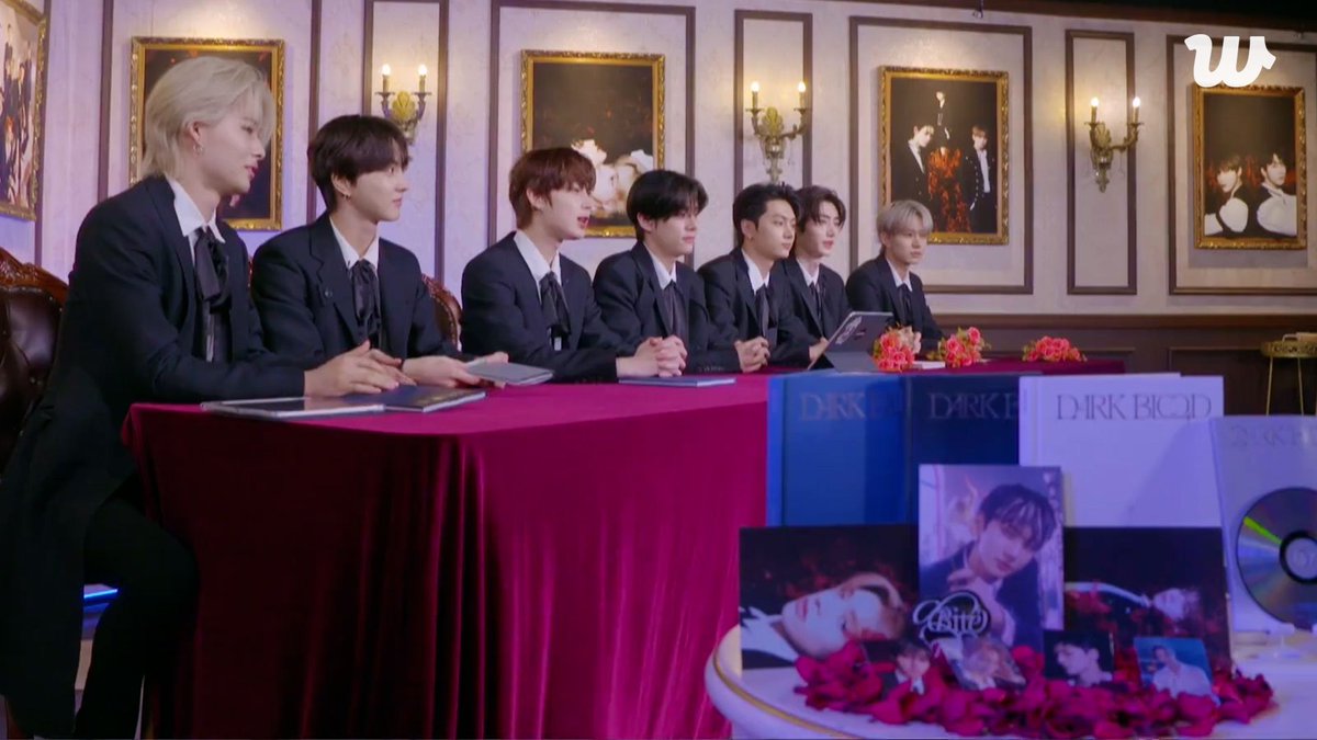 weverseofficial's tweet photo. [#WePick📌] First anniversary of 'DARK BLOOD'🩸
ENHYPEN's best vampire family from the 1130th meeting💌

🎥  https://t.co/nL6dsc4DxF

#ENHYPEN 
#DARKBLOOD 
#Weverse_LIVE https://t.co/DYT9dM6dkf