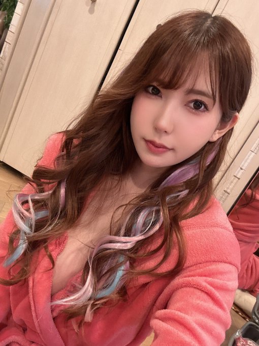 おはよ！  今日も撮影だよ〜👶🏻✨ https://t.co/j9S5xzcJXY