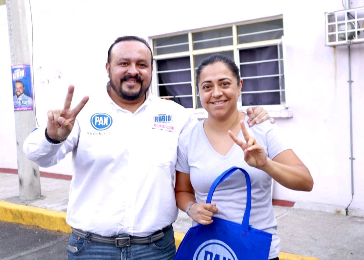 ricardorubiot's tweet photo. ¡Reitero mi compromiso con ustedes: trabajaré incansablemente para representar sus intereses y velar por el progreso y el bienestar de cada uno de ustedes! Su voz e ideas son fundamentales para el desarrollo de nuestro #Distrito30. #ElCambioViene #VotaSoloPAN https://t.co/Dtag6EQ0zQ