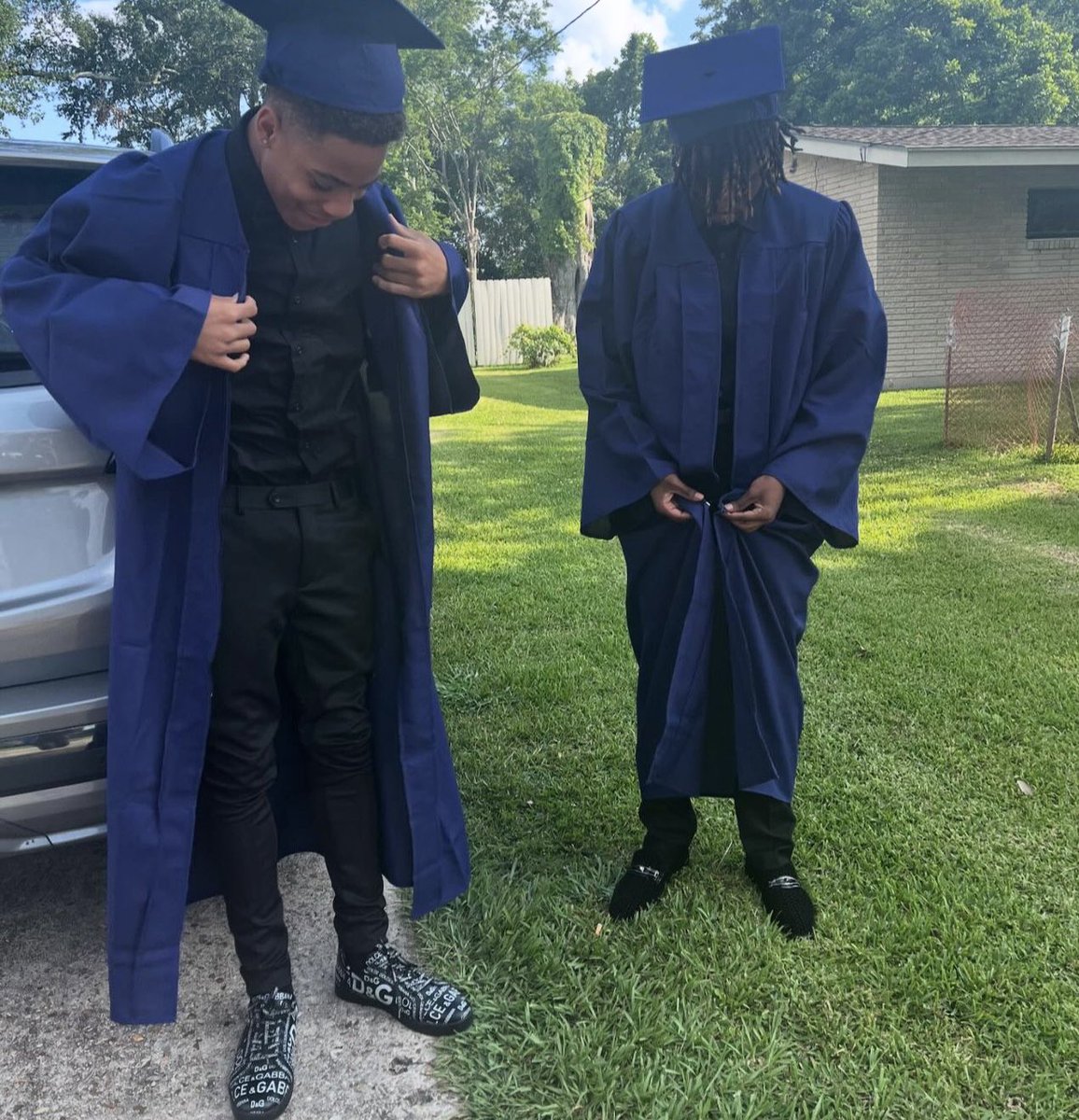 showtimetory1_'s tweet photo. on to high school ❤️ https://t.co/isTmoLuunb