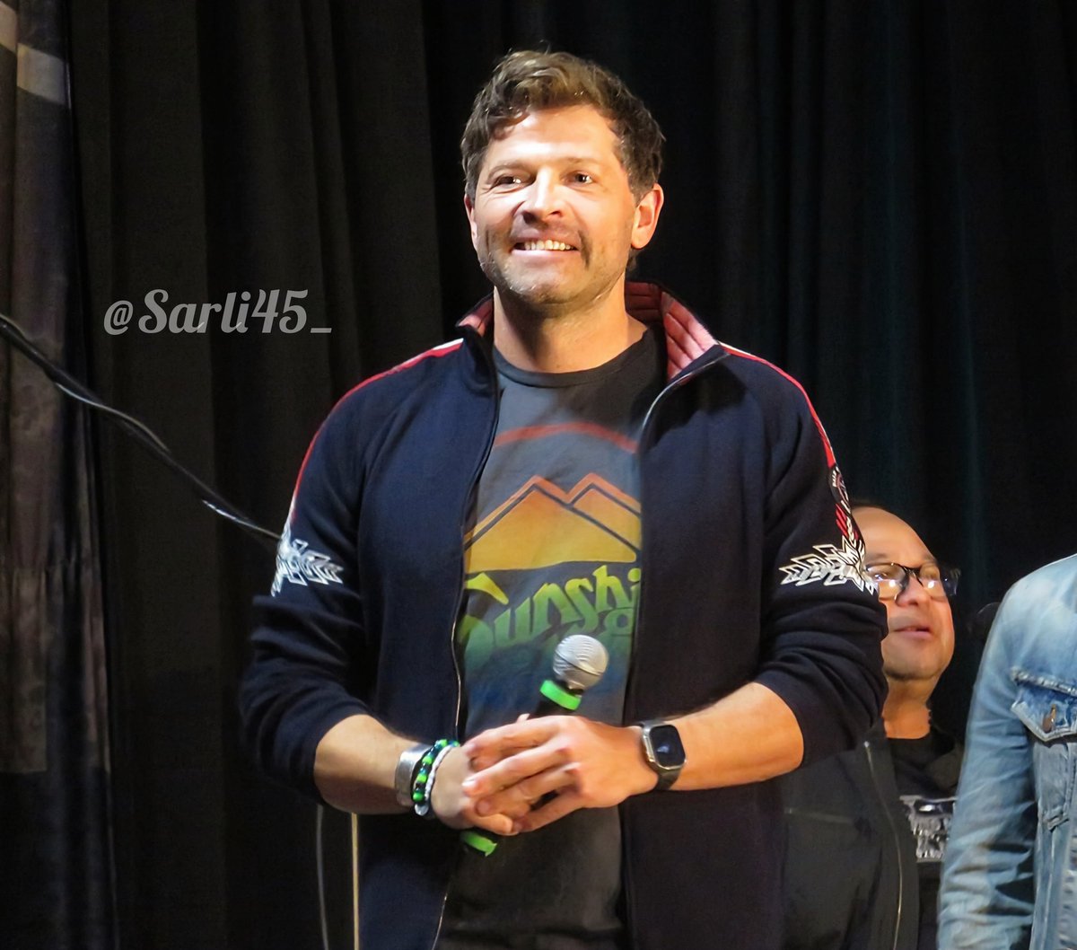 Sarli45_'s tweet image. A few pics from Misha's panel at #SPNNJ #NJCon bc I'm feeling sad and I'm hoping sharing his happy face on the timeline will help others feel better too 💙