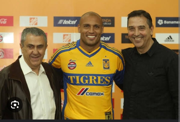 Satoshi Nakamoto tweet media