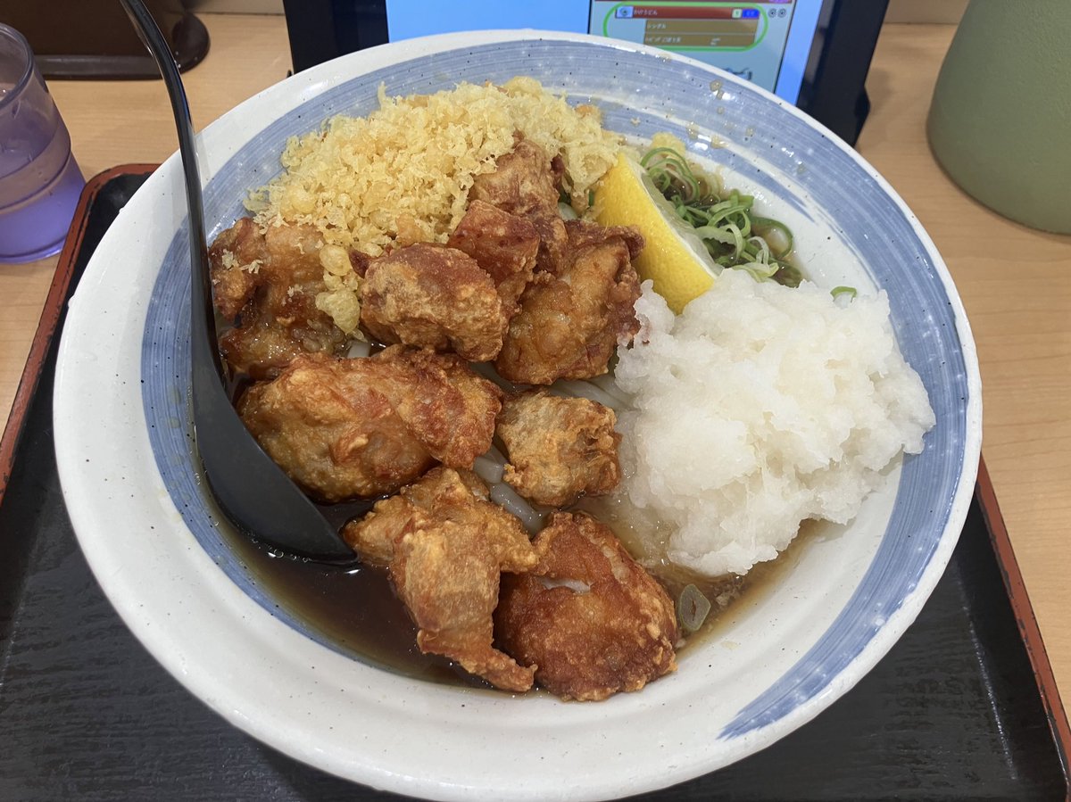 ランチプー🤟
とり天ぶっかけうどん（トリプル）🍜

#ランチ　#うどん　#フォロバ100