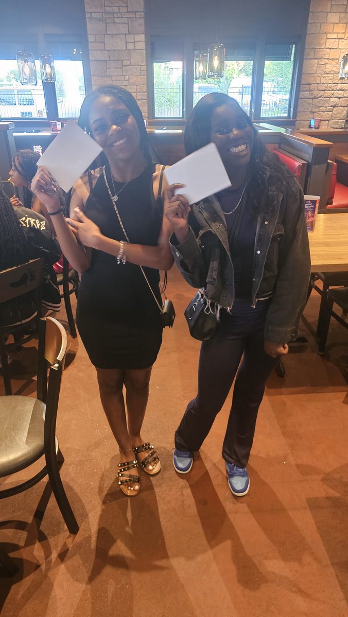 Congratulations to Ke'avia and Sarah! Your efforts did not go unnoticed this year! #HHSCheerAwards2024 <a href="/AliefHastingsHS/">Alief Hastings HS🐾</a> <a href="/HNGCBears/">Hastings Ninth Grade Center</a>