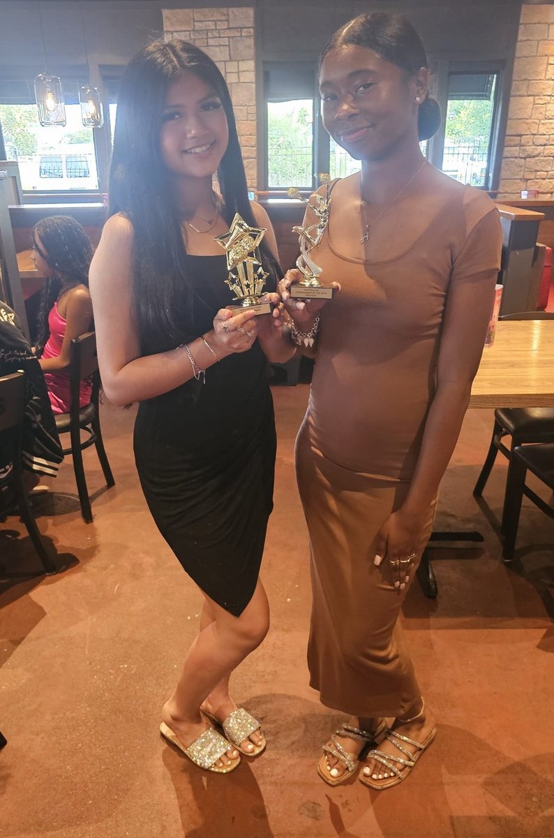 Congratulations to Gaby (left) for your consistent growth throughout the school year and earning our "Bear Pride" Award. On the right, congrats to Angel for being our 23-24 Cheerleader of the Year! You have been an amazing performer both in the classroom and while cheering!