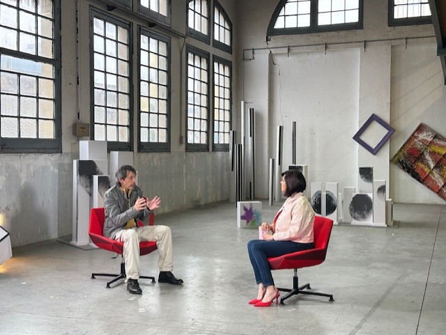 la2_tve's tweet image. ¿De qué se nutre y de qué se ocupa el humor? ¿Quién decide qué es humor o no? 
De todo ello charlamos con el escritor y artista plástico, Jorge de los Santos (@_JDLS)

@ParaTodosLa2TVE sábado a las 10.35h