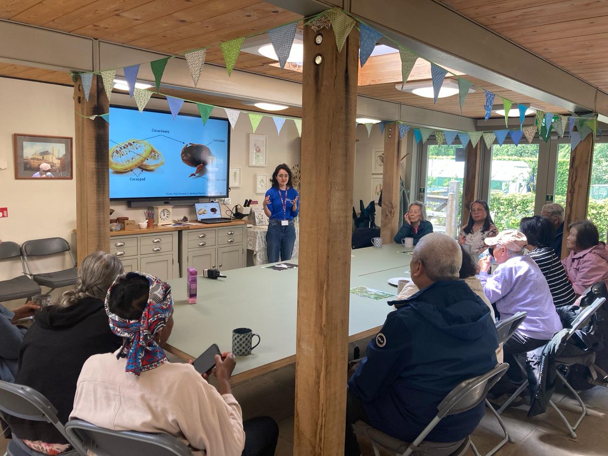 Thanks to the team at the Royal Botanic Garden Edinburgh for hosting members of the Scottish Ethnic Minority Older People's Forum and Edinburgh Chinese Elderly Group at a workshop last week. Everyone loved the chance to get together and the sunny weather was an added bonus ☀️