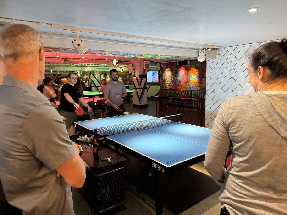 Another fun @syntasso company get-together last night! And who knew, everyone is super competitive with ping pong (I blame the Pivotal influence 😂) 🏓
