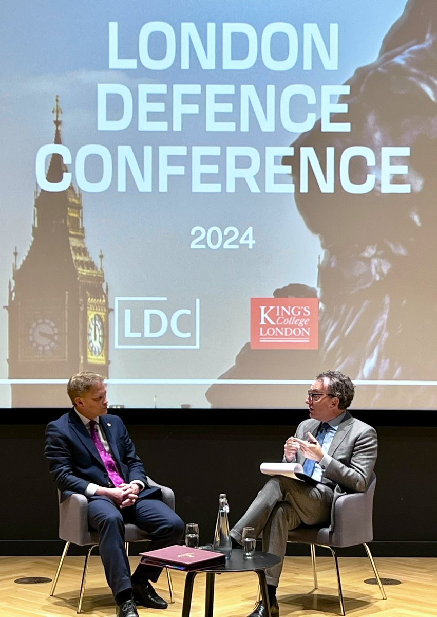 The opening of the 2024 London Defence Conference co-hosted by @KingsCollegeLon & @iainmartin1’s @reactionlife, kicked off with a speech by @grantshapps & conversation with @MarkUrban01.