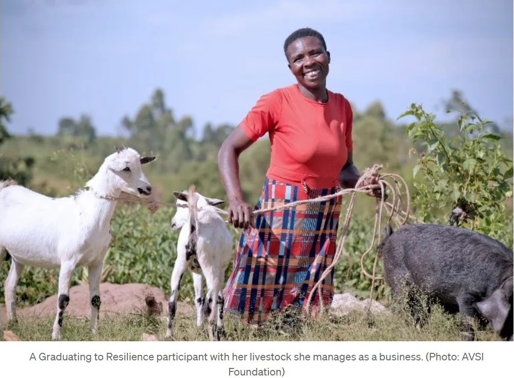 ResilienceLear2's tweet photo. We are happy when households move out of poverty because of our interventions. This smile represents our 13,200 households whose livelihoods have improved through our Graduating to Resilience Activity in Uganda. @AVSIUSA @trickleuporg @AIRInforms @USAID #PovertyGraduation https://t.co/2LuvoCqvps