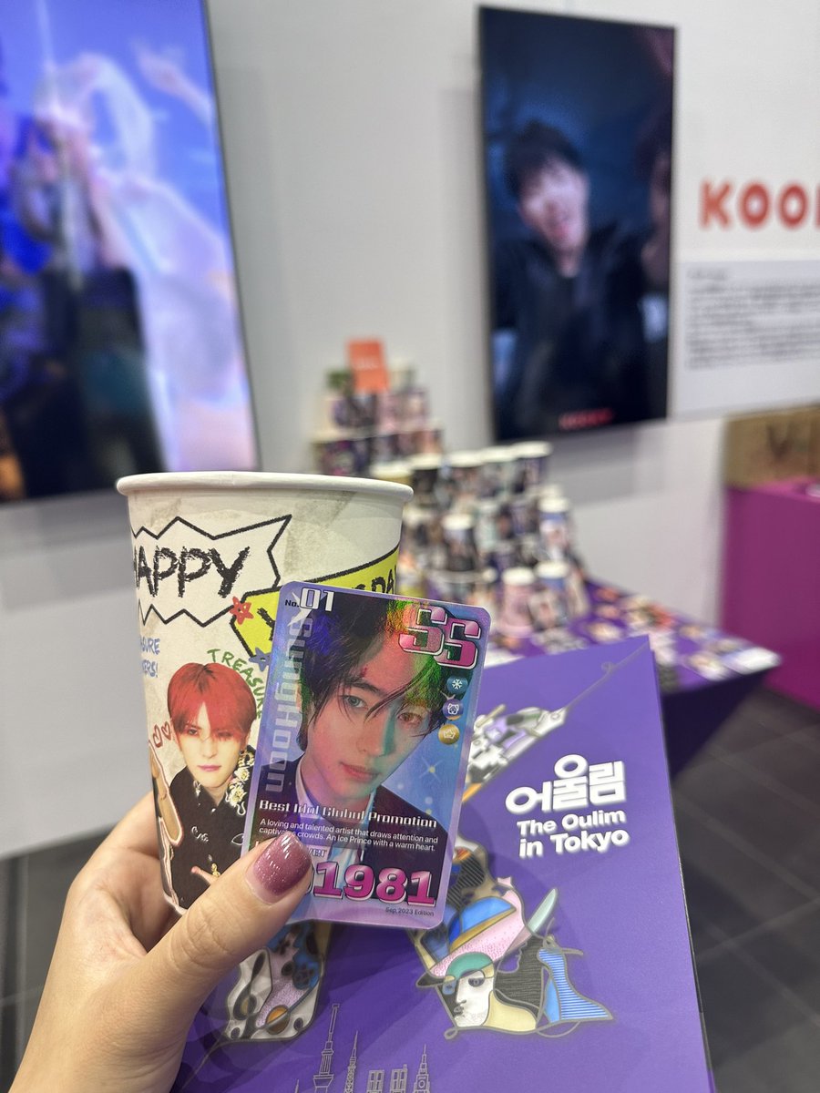 Dyllic_'s tweet image. 『 แนะนำตัว 』

▫️Pookie,กี้,ริสะ (リサ),Dyllic ดิลลิค 
▫️1996 Based in Bangkok - Japan

อันที่จริงฟังเพลงวง Treasure มานานละแต่ยังไม่ติ่ง มาติ่งที่ญี่ปุ่นปี2023 เราไปงานนี้ที่ Akihabara ละได้แก้วน้องมาแบบงงๆ เลยตามดูจนโดนตกจนได้

อาจจะเพิ่งติ่งละไปคอนสมบัติครั้งแรกแต่ยาวแน่นอน🫶🏻