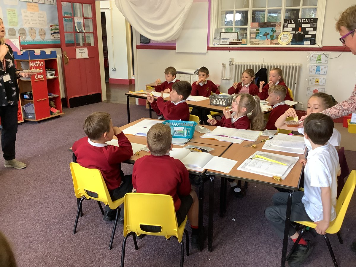 This morning in English Meerkats had an experience day and tasted Indian food and dips. They then created a word bank to use in their poetry. Some children said the food was scrumptious, others thought different!