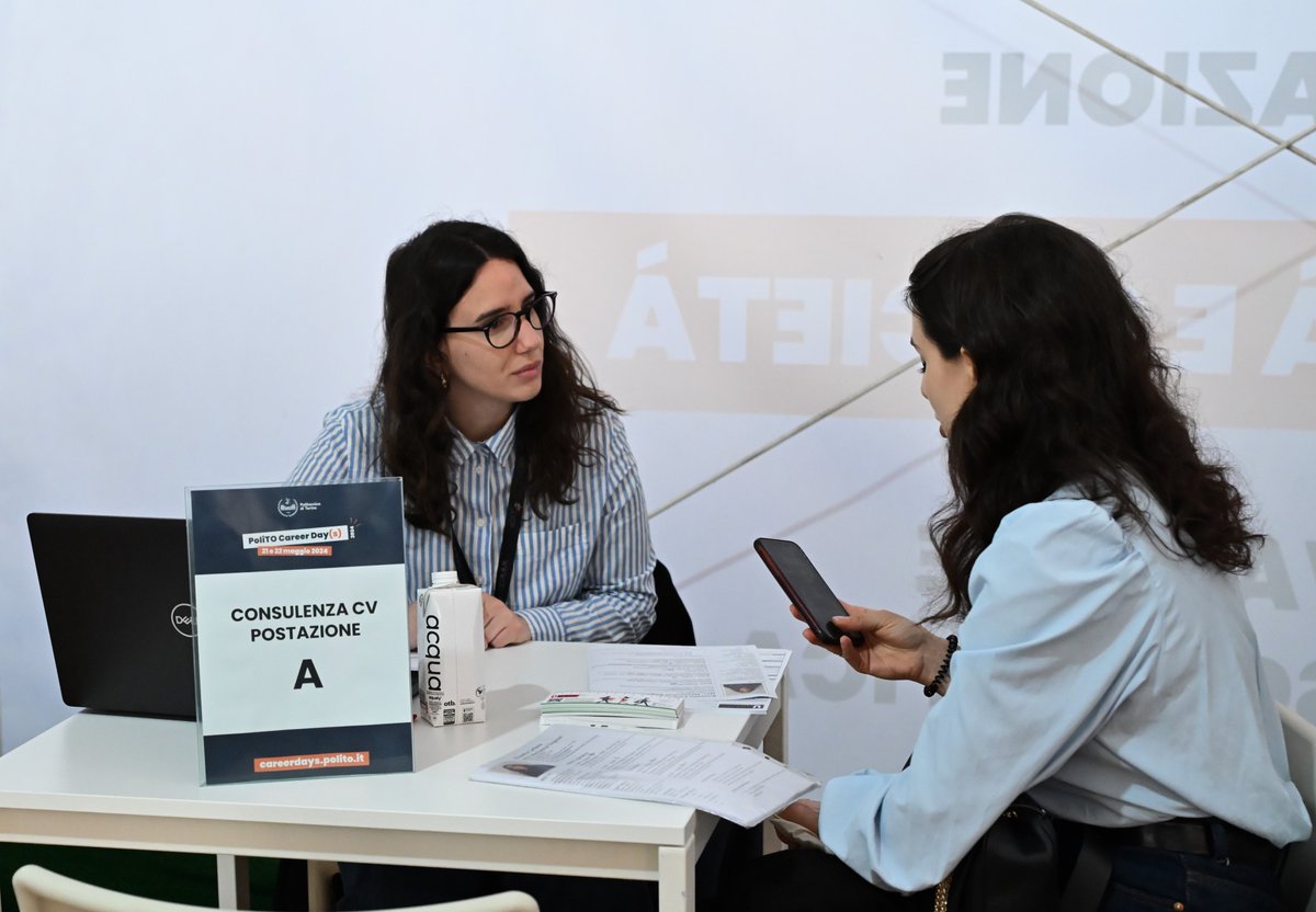 E' iniziata la seconda giornata ai #CareerDaysPoliTO: un mondo di opportunità dedicate al futuro professionale di studenti, neolaureate/i e Phd 🎯 👉 Scopri il programma: lnkd.in/djDGZcHT