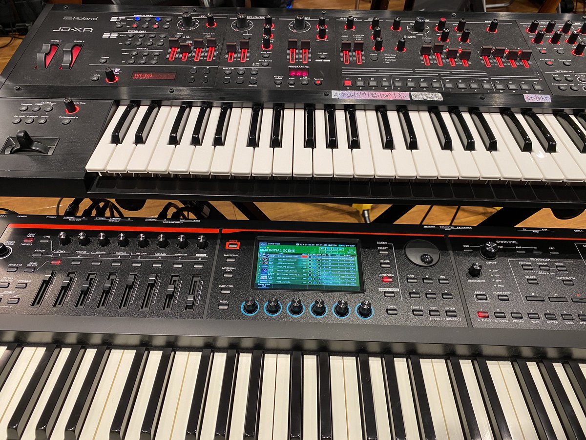 ryutabeat's tweet photo. 昨日のリハ🎹🎹
本番はさらに2台追加🤣🤣 https://t.co/yK7Ql1PX8R