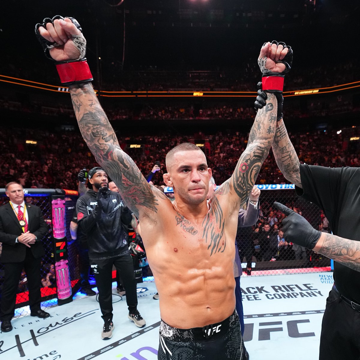 𝗧𝗵𝗲 𝗗𝗶𝗮𝗺𝗼𝗻𝗱! 💎 Who else can't wait for the return of @DustinPoirier at #UFC302?