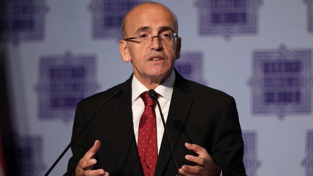 Mehmet Şimşek: Mayıs ayında yıllık enflasyon yükselmeye devam edecek.

➡️ Enflasyonu düşük tek haneye getirdiğimizde sermaye piyasaları çok daha güçlü şekilde ön plana çıkacak
➡️ Dezenflasyon programı başarılı şekilde uygulanıyor
➡️ Ama enflasyon Mayıs ayında yıllık zirveye
