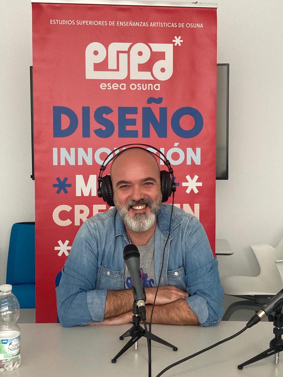 ¡Le tocó <a href="/angelsquembri/">Ángel Squembri</a> en El Folio en Blanco! En este episodio del podcast de <a href="/Esea_osuna/">esea_osuna</a>, el vicepresidente de aad no escatima en consejos y experiencias. ¡Escucha obligada!

open.spotify.com/episode/2vbr6c…
 #Andalucía #Diseño #Diseñoandaluz #diseñográfico