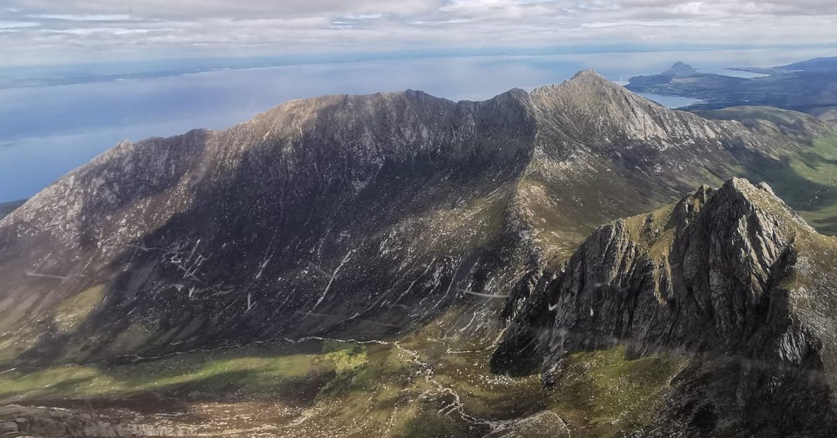 ScotAirAmb's tweet photo. Do you know which part of Scotland we're looking at today? #ViewFromTheCrew
#Scotland #AirAmbulance #Helicopter #Photography https://t.co/NuWMQ0ByMo