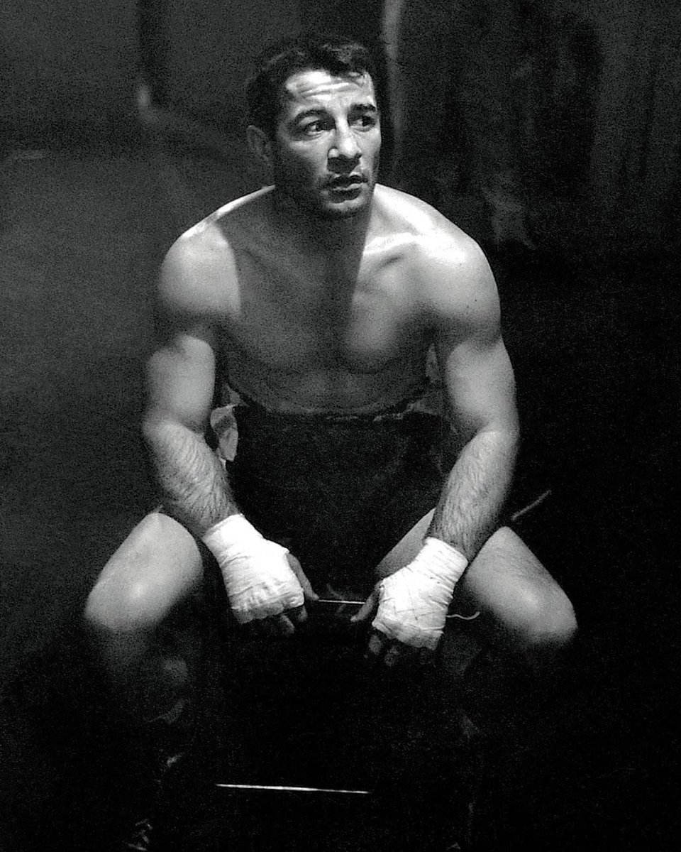 The great former middleweight champion Rocky Graziano died #OnThisDay in 1990. He was 71 years old.
