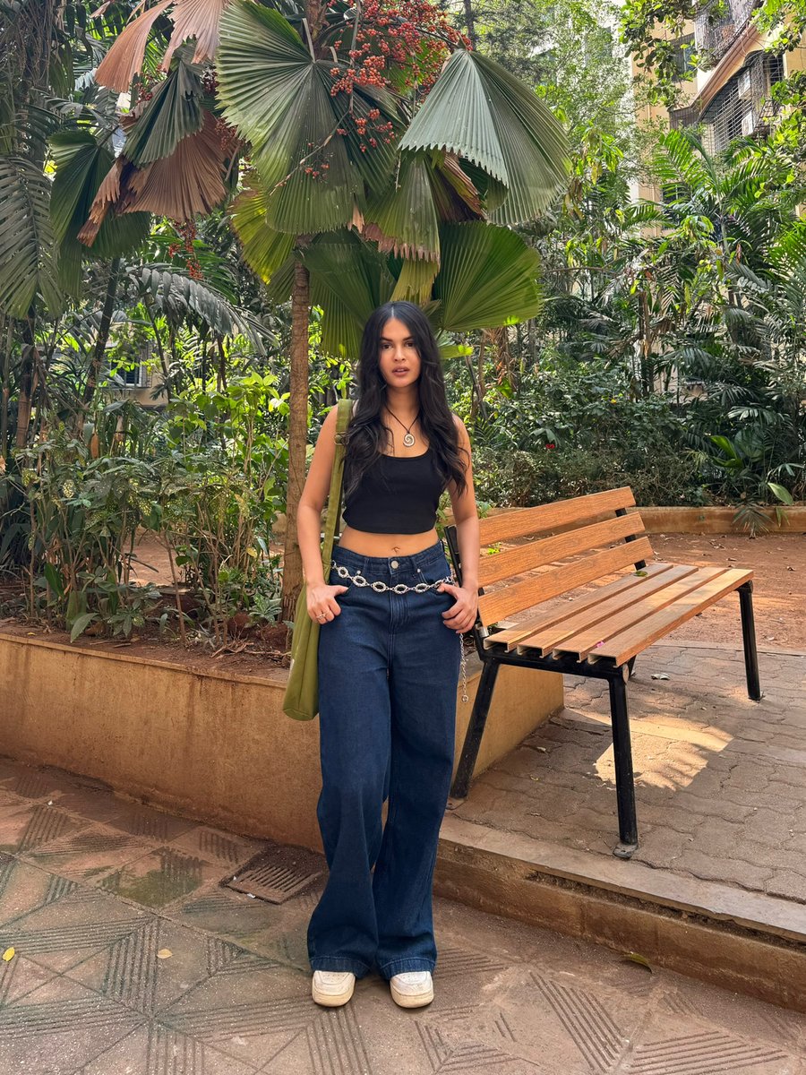 Serving looks and comfort – Samantha’s got it all in our Drip Signature Baggy Pants ✨ What’s your fashion formula? 🤔 Shop now: bwkoof.com/Pantastic_Party #BewakoofOfficial #Pants #ShopPants #SummerFashion #Summer #AllEyesOnYou #ExpressYourself