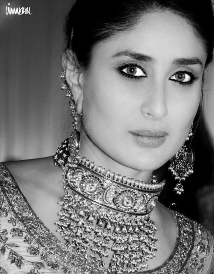 Unseen pics from Kareena's Delhi Reception in 2012! 📸 #KareenaKapoor #KareenaKapoorKhan