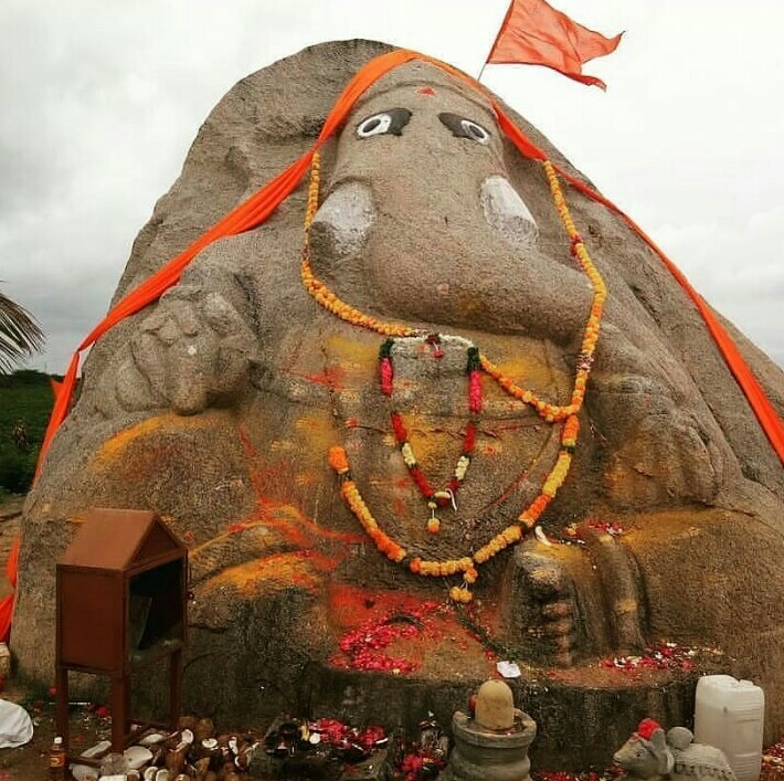 Aishwarya Ganapathi located in Telangana is Bharat's tallest monolithic Murti of Ganesha 🚩