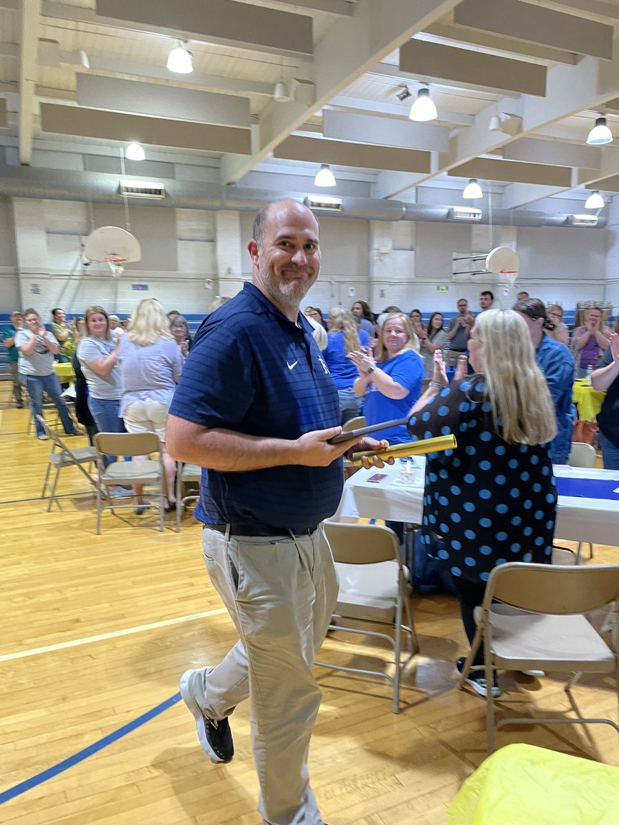 Doug Miller (@millerebhs) on Twitter photo Thank you Mr Barker. 15 years at East Buchanan, the last 11 as Elementary Principal. Proud to call you my friend. Thanks for everything. Good luck as the new North Andrew Superintendent!! <a href="/LeaderMOSports/">Leader Sports</a> <a href="/EBVBALL/">East Buchanan Volleyball</a> <a href="/eastbuchtrack/">East Buchanan Track & Field</a> @EBES_Bulldogs <a href="/EBGirlsBB/">EB Girls BB</a> <a href="/EBDawgPound/">EB Student Section</a> Thank you Mr Barker. 15 years at East Buchanan, the last 11 as Elementary Principal. Proud to call you my friend. Thanks for everything. Good luck as the new North Andrew Superintendent!! <a href="/LeaderMOSports/">Leader Sports</a> <a href="/EBVBALL/">East Buchanan Volleyball</a> <a href="/eastbuchtrack/">East Buchanan Track & Field</a> @EBES_Bulldogs <a href="/EBGirlsBB/">EB Girls BB</a> <a href="/EBDawgPound/">EB Student Section</a>