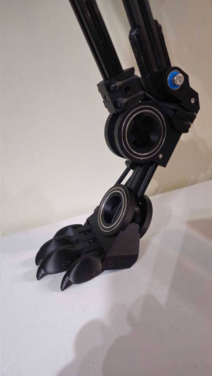 Ian Pritchard (anthro/acc) tweet media