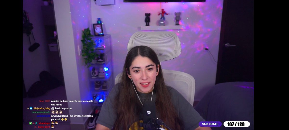 debd629's tweet photo. Un stream suyo basta para mejor mi día, gracias por su tiempo lic, la extrañé mil ❤️‍🩹 https://t.co/20tJmXif1q