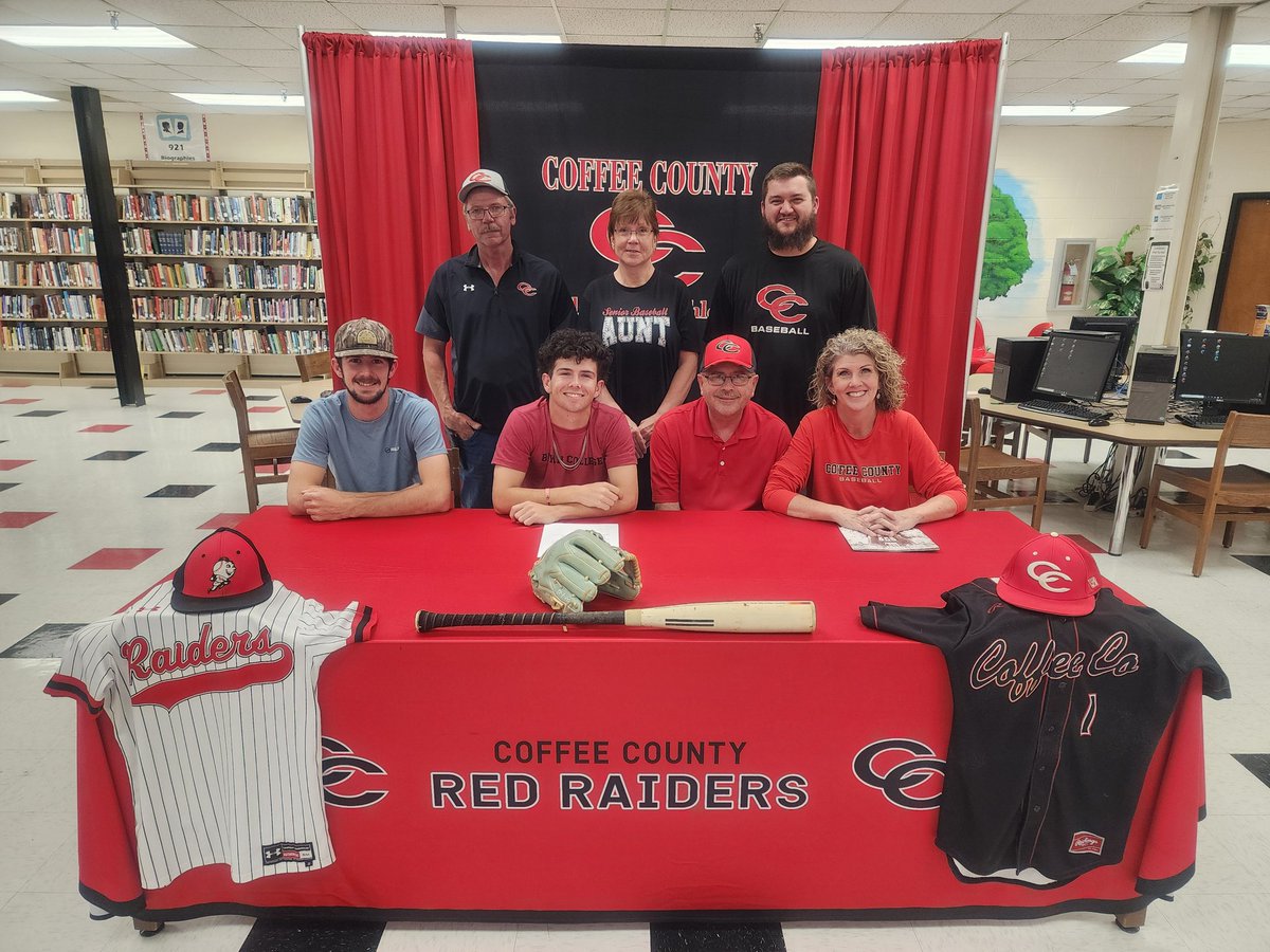 Congrats to Bird Fellers for signing to play baseball <a href="/BryanCollege/">Bryan College</a> today!  This guy works hard, plays hard, is a great teammate and leader.  We wish you all the best!  #redraiderpride