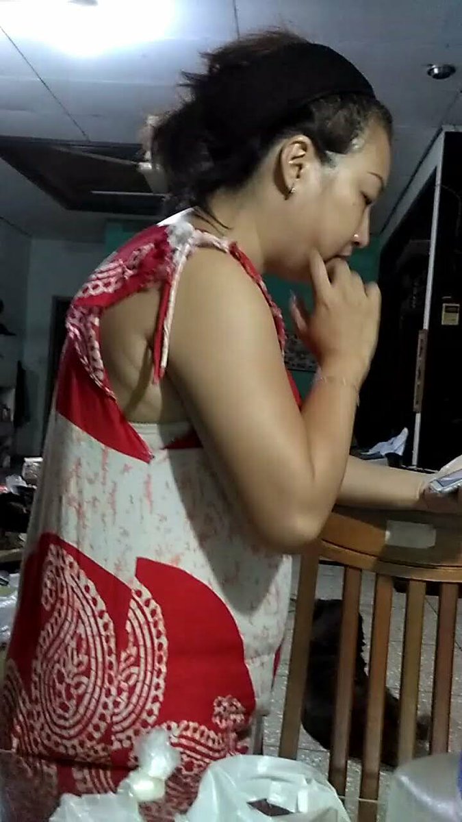 Merry, Tante Chinese Berdaster.. Sexy ,Mulus tweet media