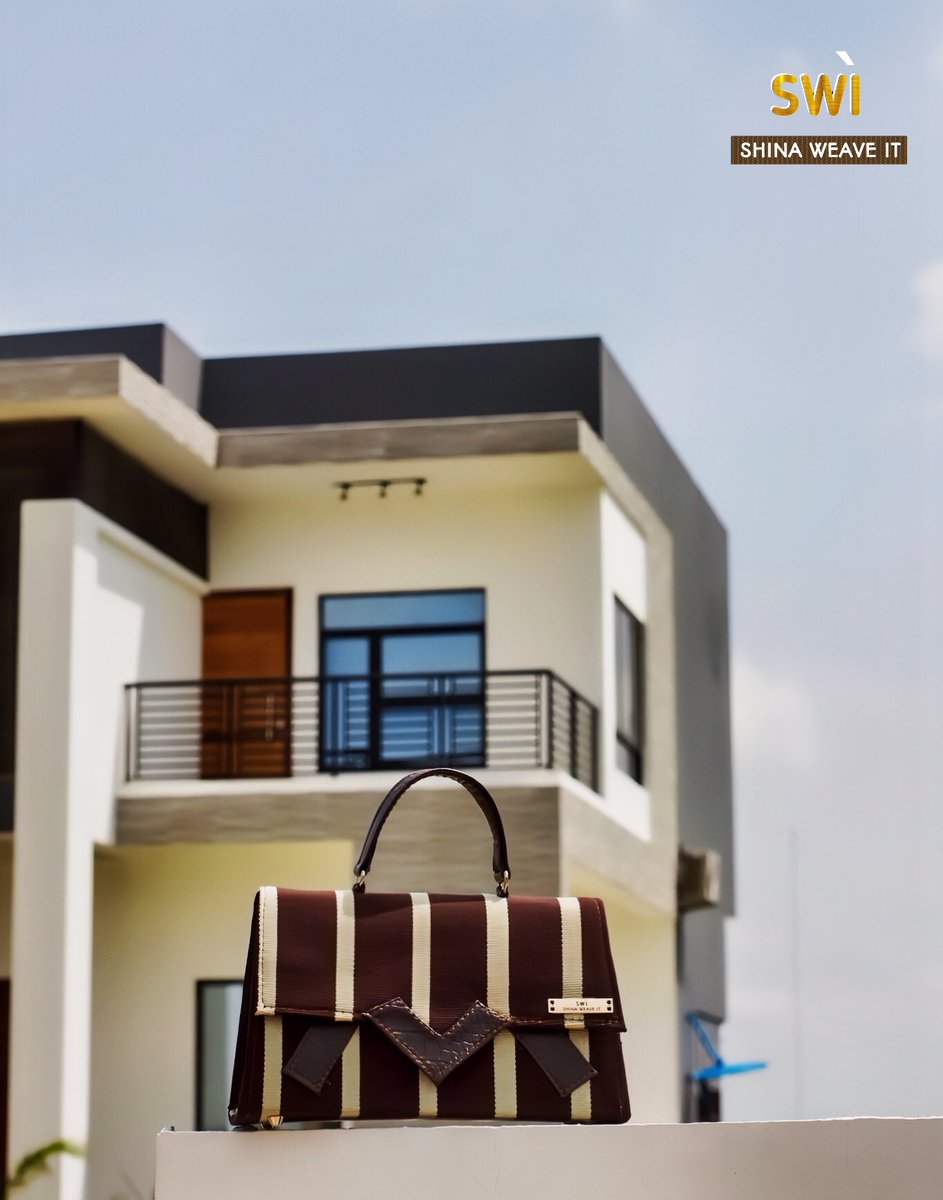 shinaweaveit's tweet photo. Embrace the beauty of woven art with Shinaweaveit! Unveiling our newest collection of woven masterpieces just for you! 

@hojayvibes 📸
#shinaweaveit 
#shweaveit
#weaving #asooke #asookevendor 
#handmade #handmadecrafts #handmadebag #handbag #womanstyle https://t.co/ylSKi0LEOC