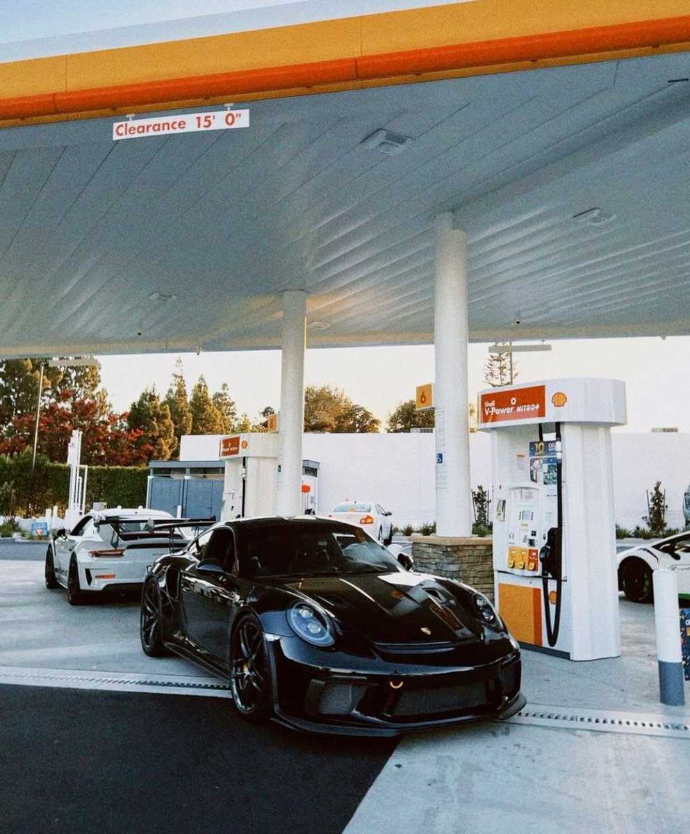 VINTAGE (@carsighting) on Twitter photo 